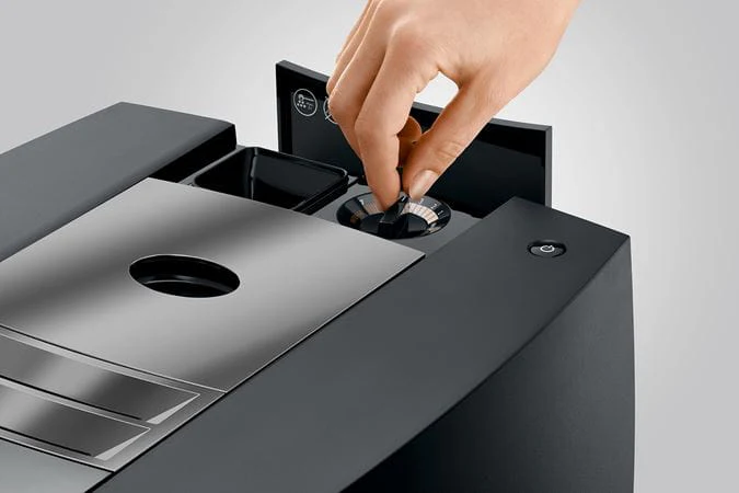 JURA J10 Piano Black
